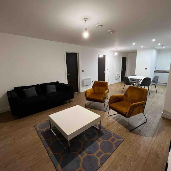 Stylish 2 Bedroom Apartment Manchester City Centre Exterior photo